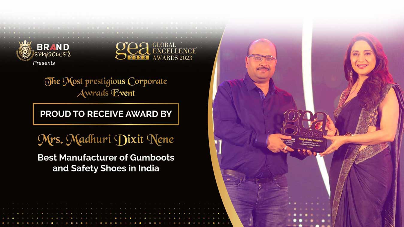 Mangla Plastic Industries Wins Global Excellence Awards 2023 for Best Manufacturer of Safety Shoes in Kandla