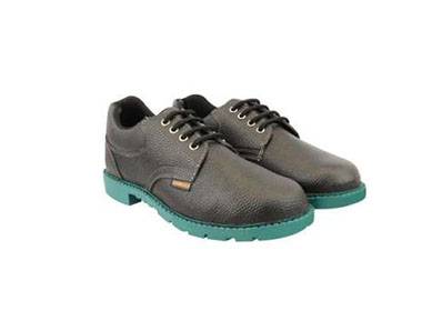 Nitrile Rubber Safety Shoes Manufacturers in Delhi